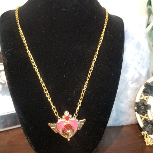 Sailor Moon Kawaii Transformation Locket Necklace - Picture 2 of 3